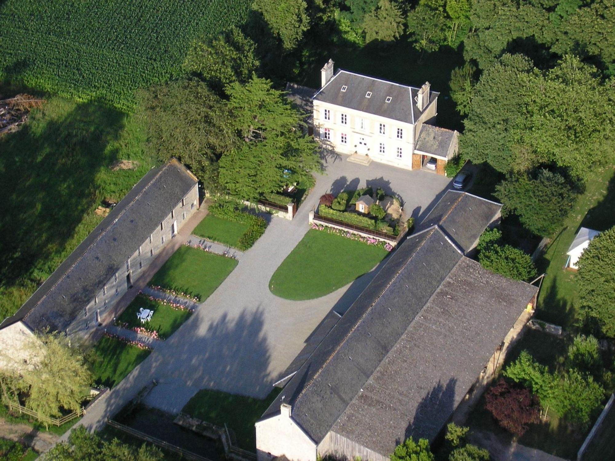 La Fresnee Chambres D'Hotes Mosles Экстерьер фото