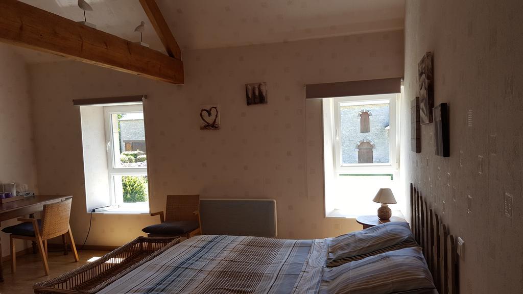 La Fresnee Chambres D'Hotes Mosles Экстерьер фото
